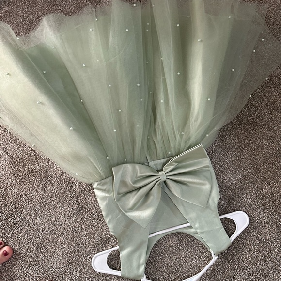 Little Girl Size 6 Dress. Wedding. Cruise. MUST BE BUNDLED - Picture 4 of 8